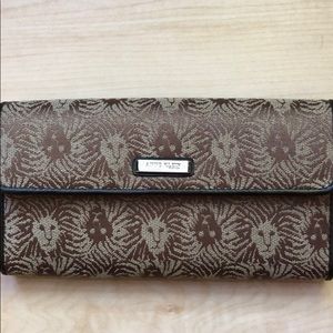 Anne Klein wallet
